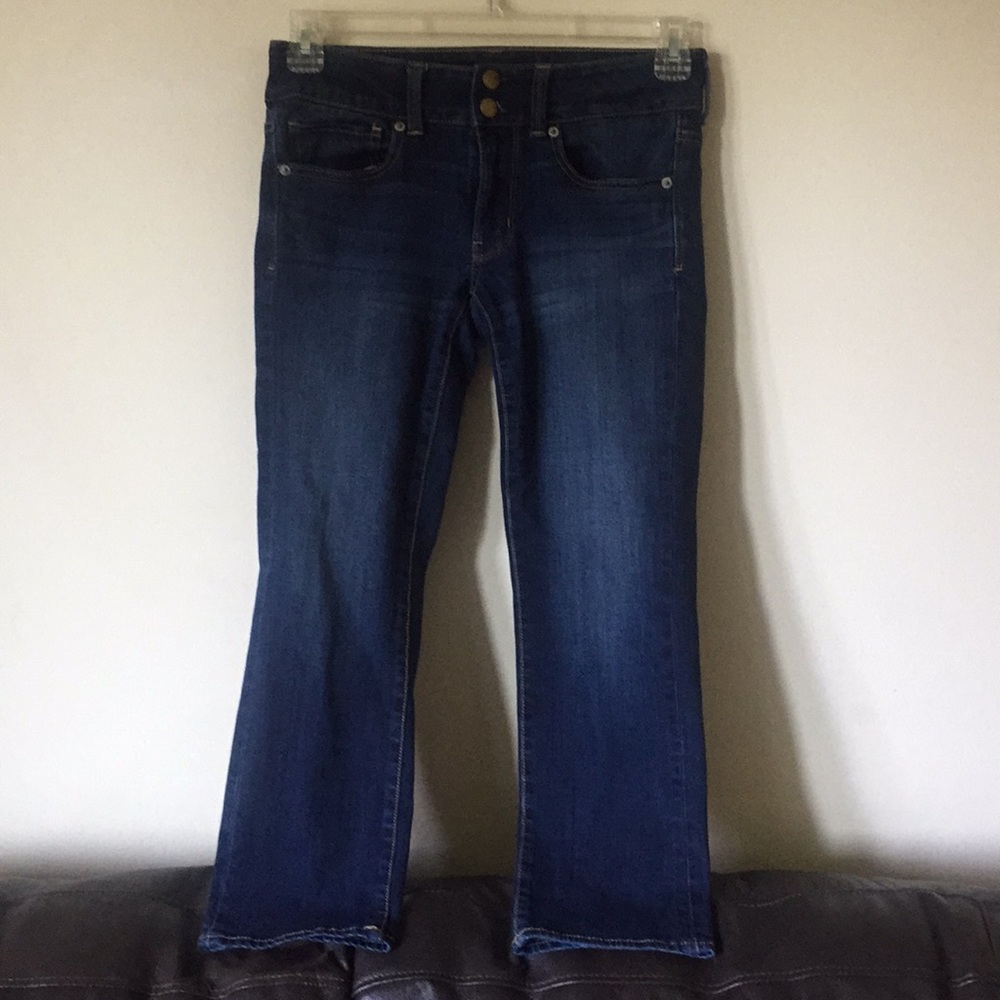 American Eagle- Artist Crop- Size 6 Jeans